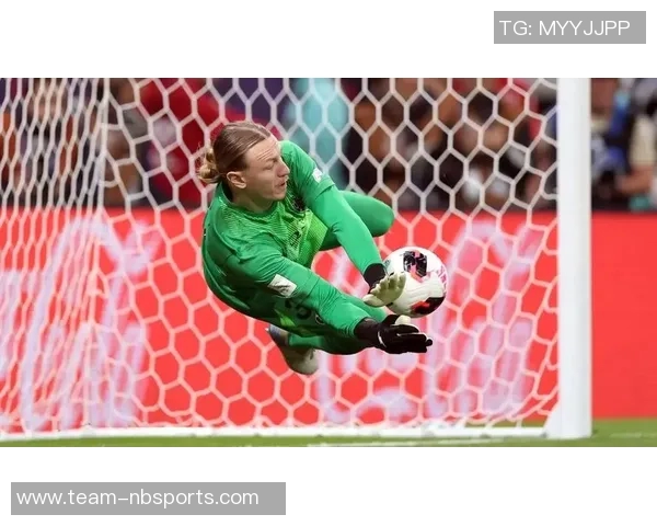 扑点神勇萨福诺夫助巴黎两战点球大战成功扑出六球展现实力