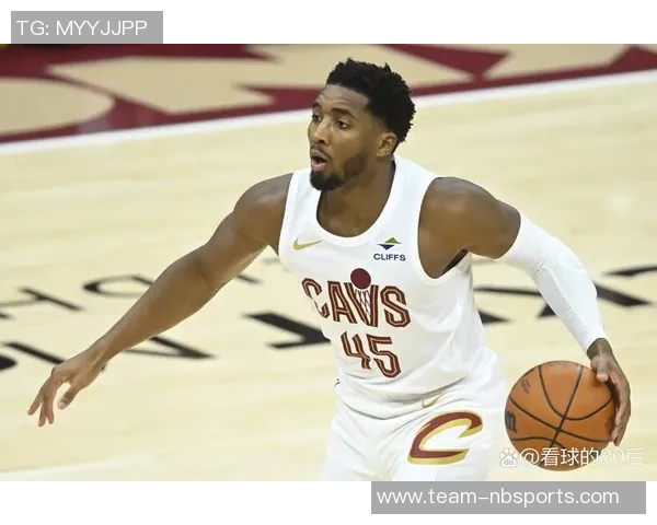 米切尔强调球队三分球表现需提升防守水平亟待加强以争取更好成绩