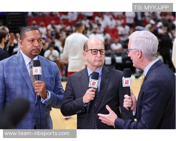 韦德揭秘奥尼尔当年欲抢先科比夺冠背后的故事与湖人会议内幕