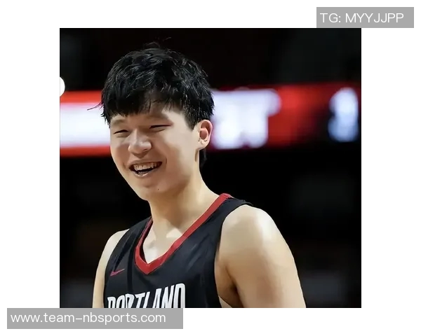 杨瀚森回忆比卢普斯的指导风格与新秀心态的影响